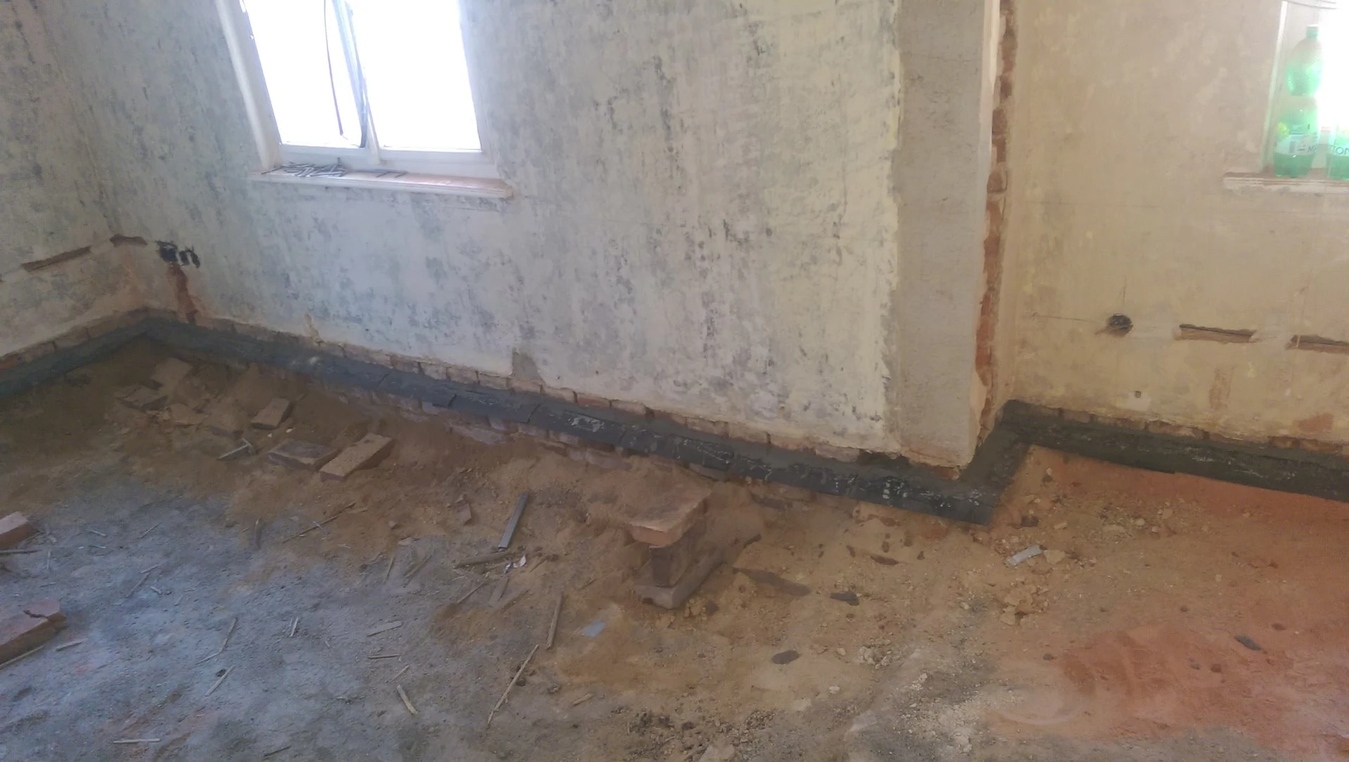 Ukázka sanace zdiva – Přesah izolace